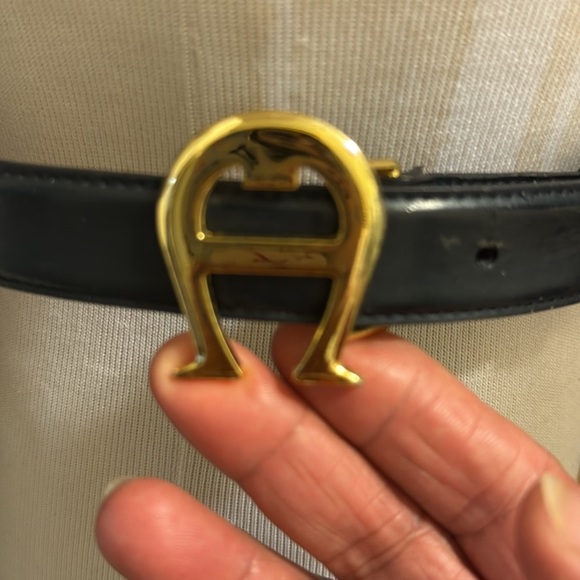 Etienne Aigner Leather Belt medium size Buckle Skinny Navy Blue Vtg - Picture 11 of 11